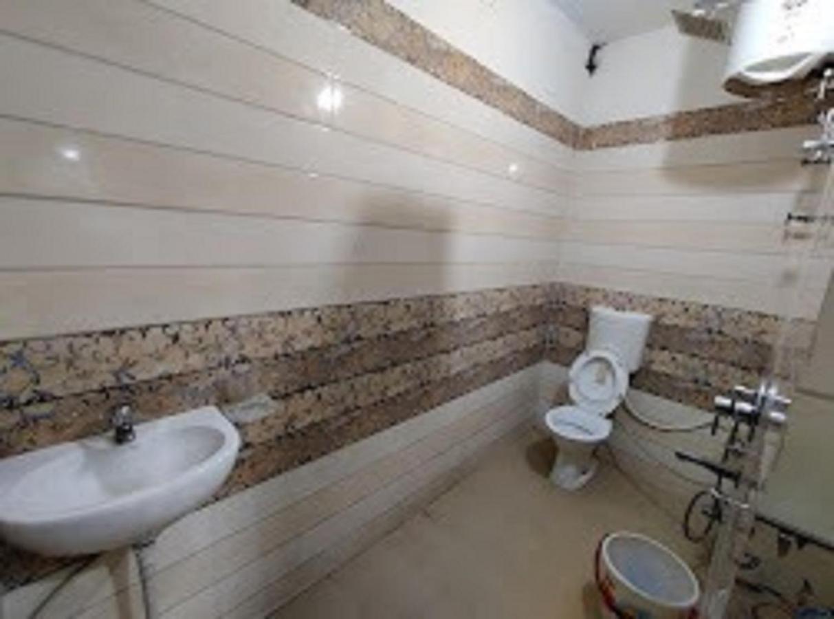 Swastik Guest House Varanasi Esterno foto